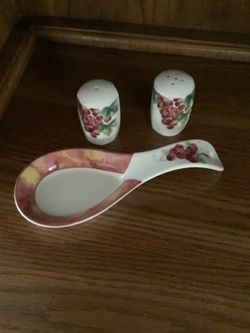Royal Doulton Vintage grape