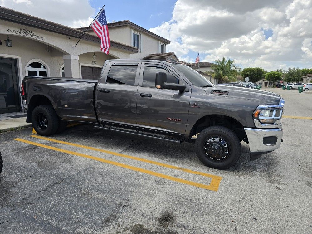 2020 Ram 3500