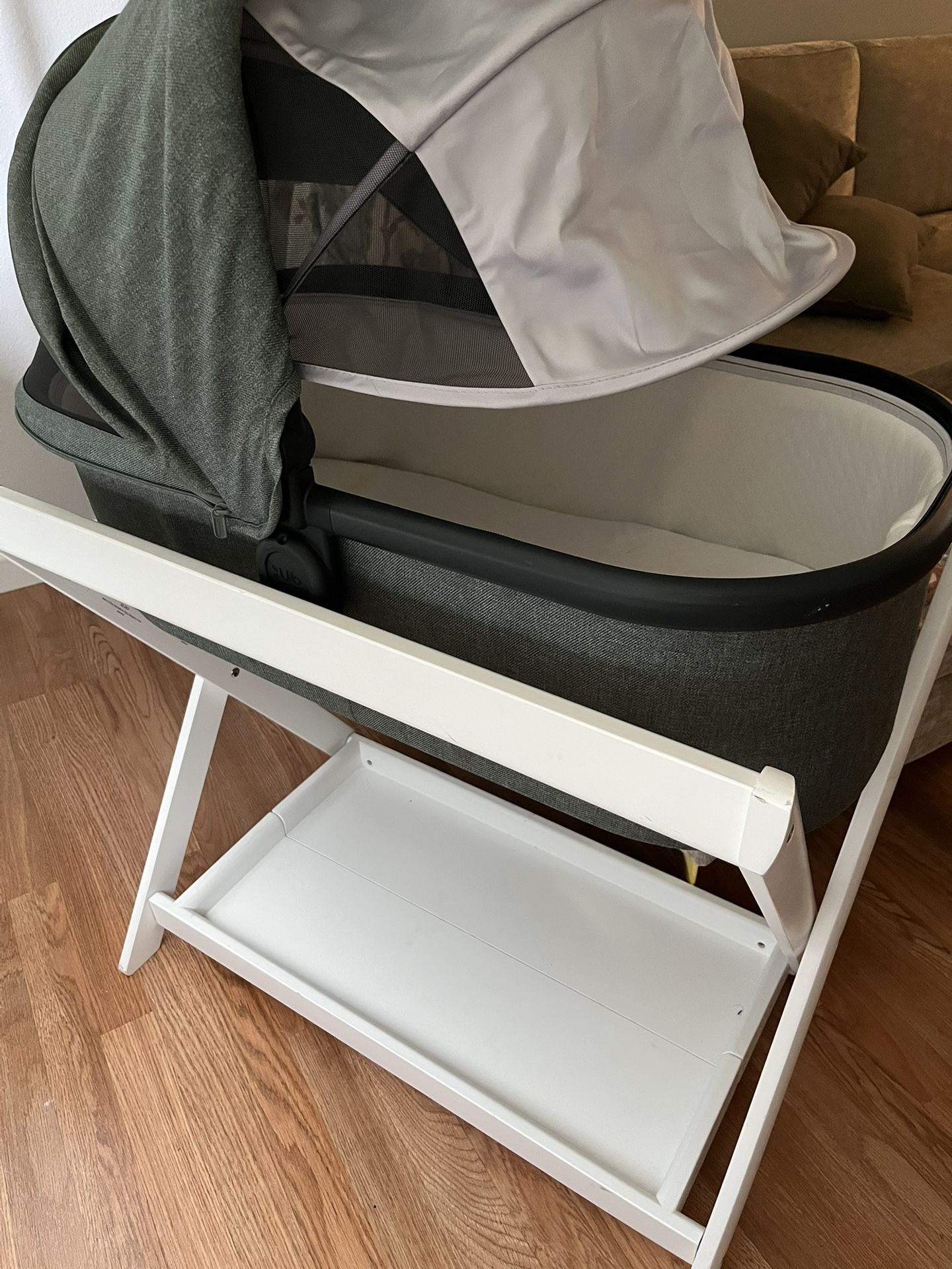 UPPABaby Bassinet & Stand