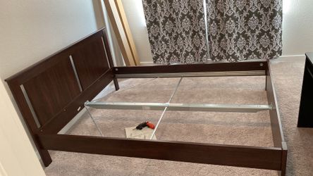 IKEA SONGESAND Queen Bed Frame  + Storage + LÖNSET Slats – Like New