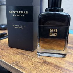 GentleMan givenchy