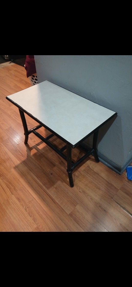 Side Table / TV Table / Microwave Table