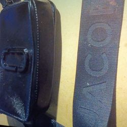 MARC JACOBS  " SNAPSHOT GENUINE LEATHER CAMERA BAG"