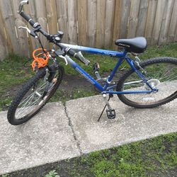 Mongoose 21 speed bike good condition