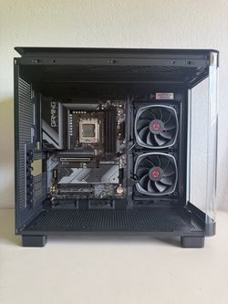 AM5 Gigabyte B650 Gaming X AX V2 + King 95 Pro Dual Chamber Case