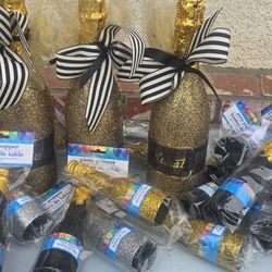 Table Popper Bottles Party Favors