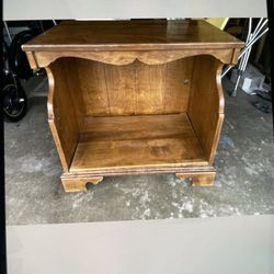 Ethan Allen Side Table