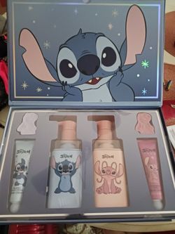 BRAND NEW NEVER OPENED STITCH BOX GIFT BOX SET PAID 39.99 SELL 14 FIRM GO MY POST ALOT ITEMS TO SEE