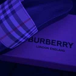 Burberry Slides