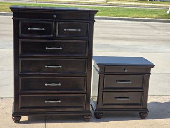 DRESSER AND NIGHTSTAND