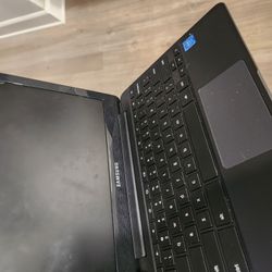Used Samsung Chrome Book 