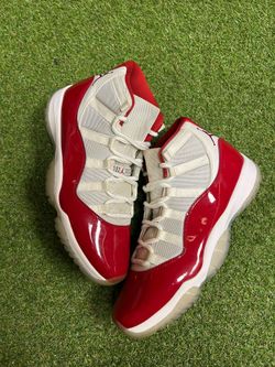 Jordan 11 Cherry