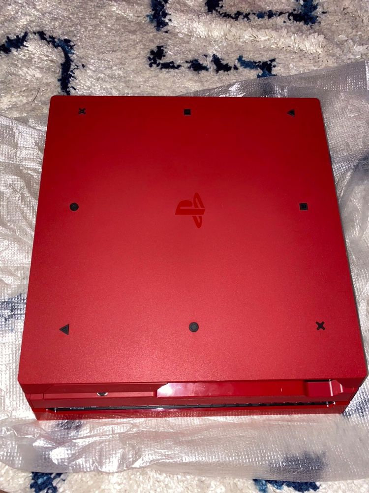 PlayStation 4 Pro Spider-Man Edition