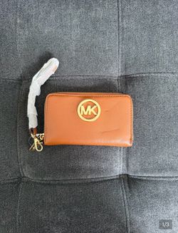 Micheal Kors Brown Leather Wallet with Gold