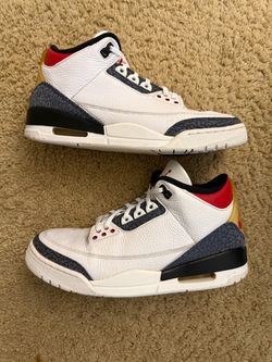 Size 9.5 (Pre owned, no box) - Air Jordan 3 retro SE denim fire red