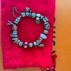 Original Pandora Bracelet With Charms 