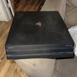 PS4 Slim Pro