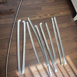 G Body Windshield Trim 