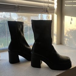 Steve Madden Boots 