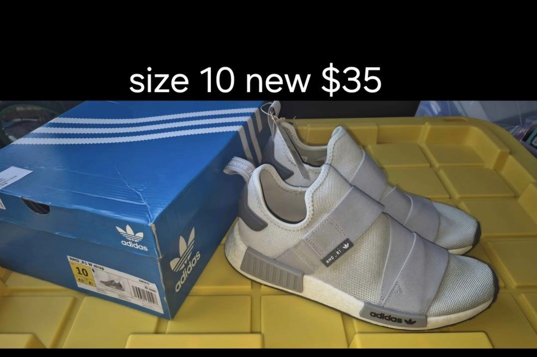 New Womens Adidas  Shoes Size 10