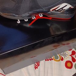 Air Jordan 8