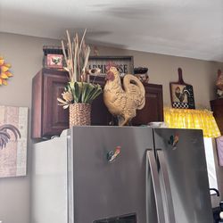 Huge  - X-large - Big - Medium - Small Roasters  & decorations that match to the theme .