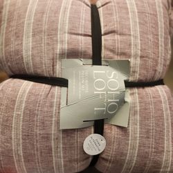 New Pillow Set 24x24