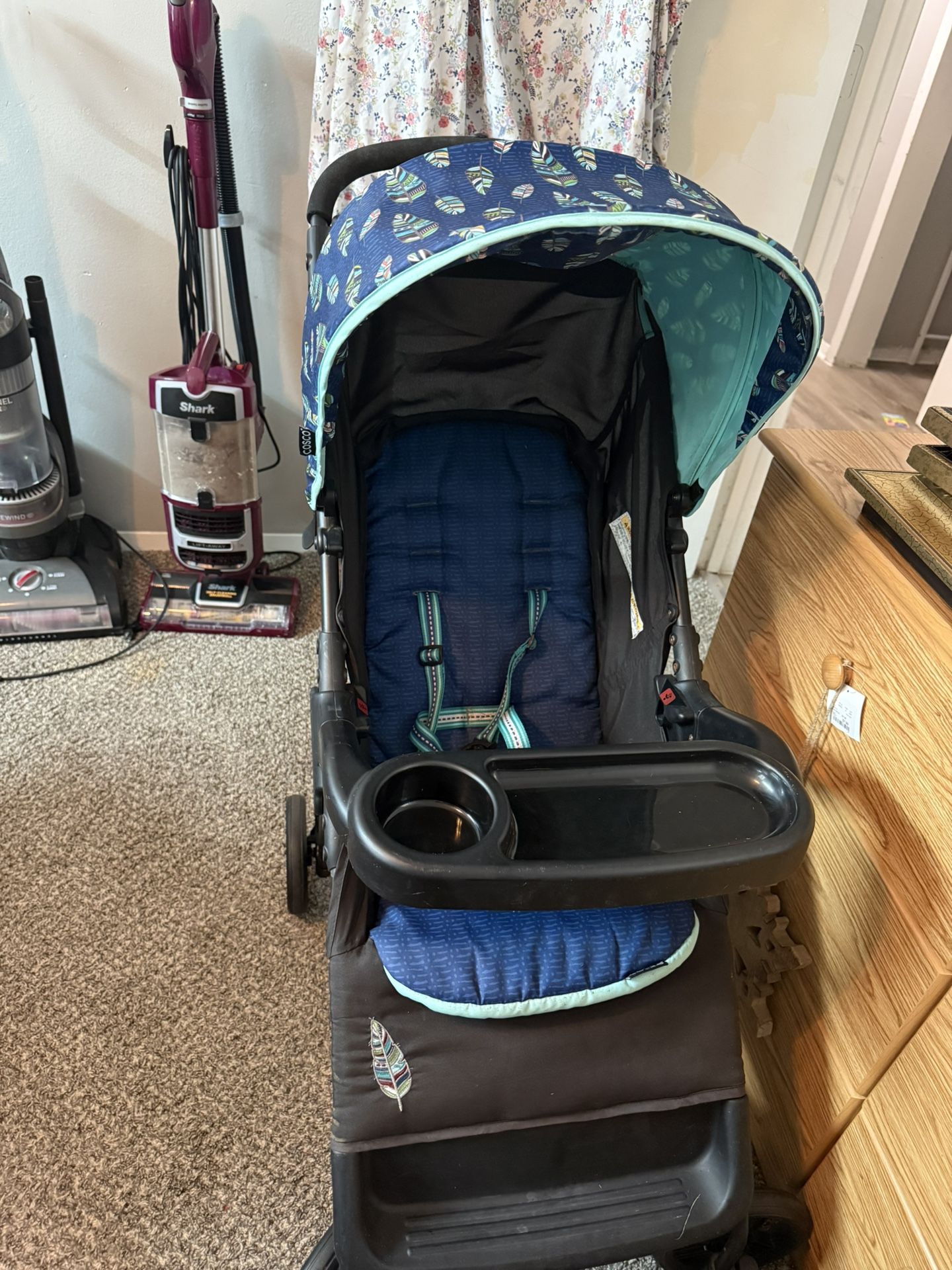 Stroller – Medium Size – Good Condition –50$