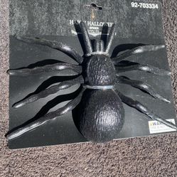 Halloween Giant Black Glitter Spider 7”.
