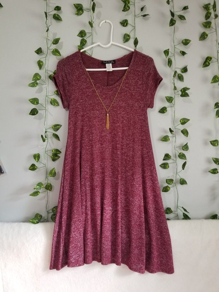 French Atmosphere Maroon Knit Short Sleeve Tunic Swing Dress Med Necklace Set