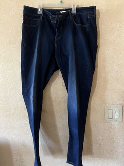 Levi 811 Curvy Skinny