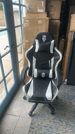 Gaming chair