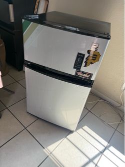 Kenmore mini fridge