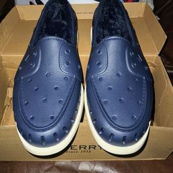 Sperry boat shoes with faux fur lining (Men's size 10)
