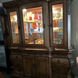 Light Up China Curio cabinet 