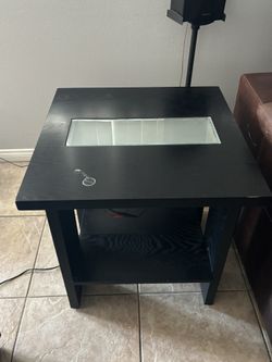 set of 2 black light up end tables