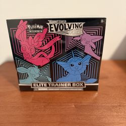 Pokemon Evolving Skies ETB