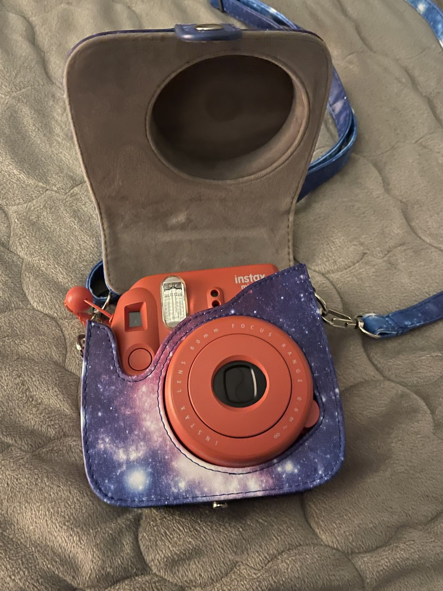 Polaroid