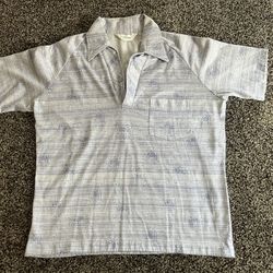 1960’s Vintage Men’s Medium Blue Collared Shirt