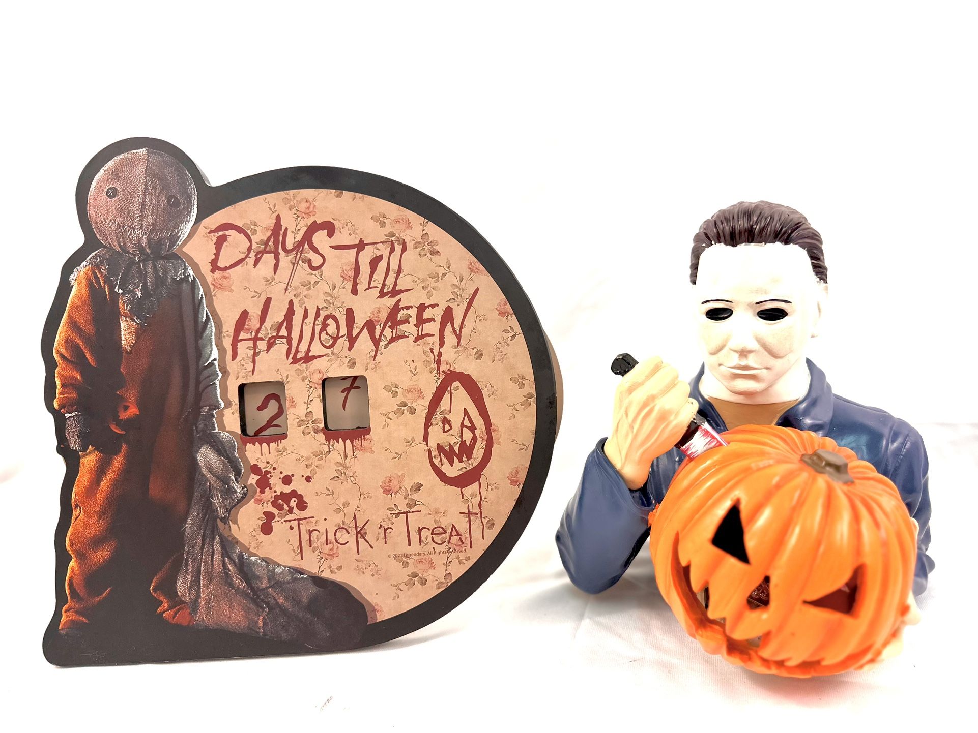 Spirit Halloween Michael Myers Light Up Decor & Sam Countdown to Halloween Sign - Trick 'r Treat