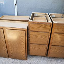 Top And Bottom Cabinets 