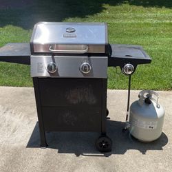 3 Burner Gas Grill With Cylinder 
