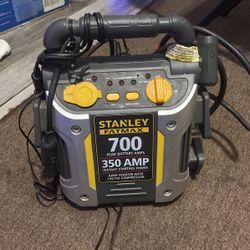 Stanley Fatmax 700amps