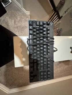 Logitech Pro keyboard 120%