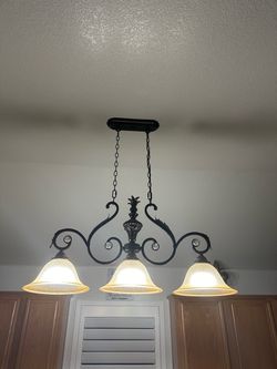 chandelier with 3 bulbs