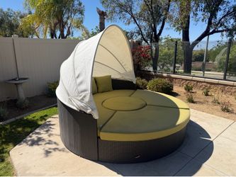 Patio day bed.
