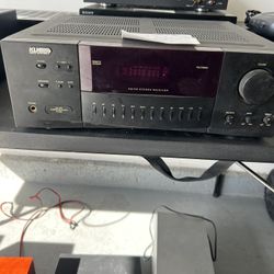 KLH  IIII 100 Watts  AM/FM  Model# R3100