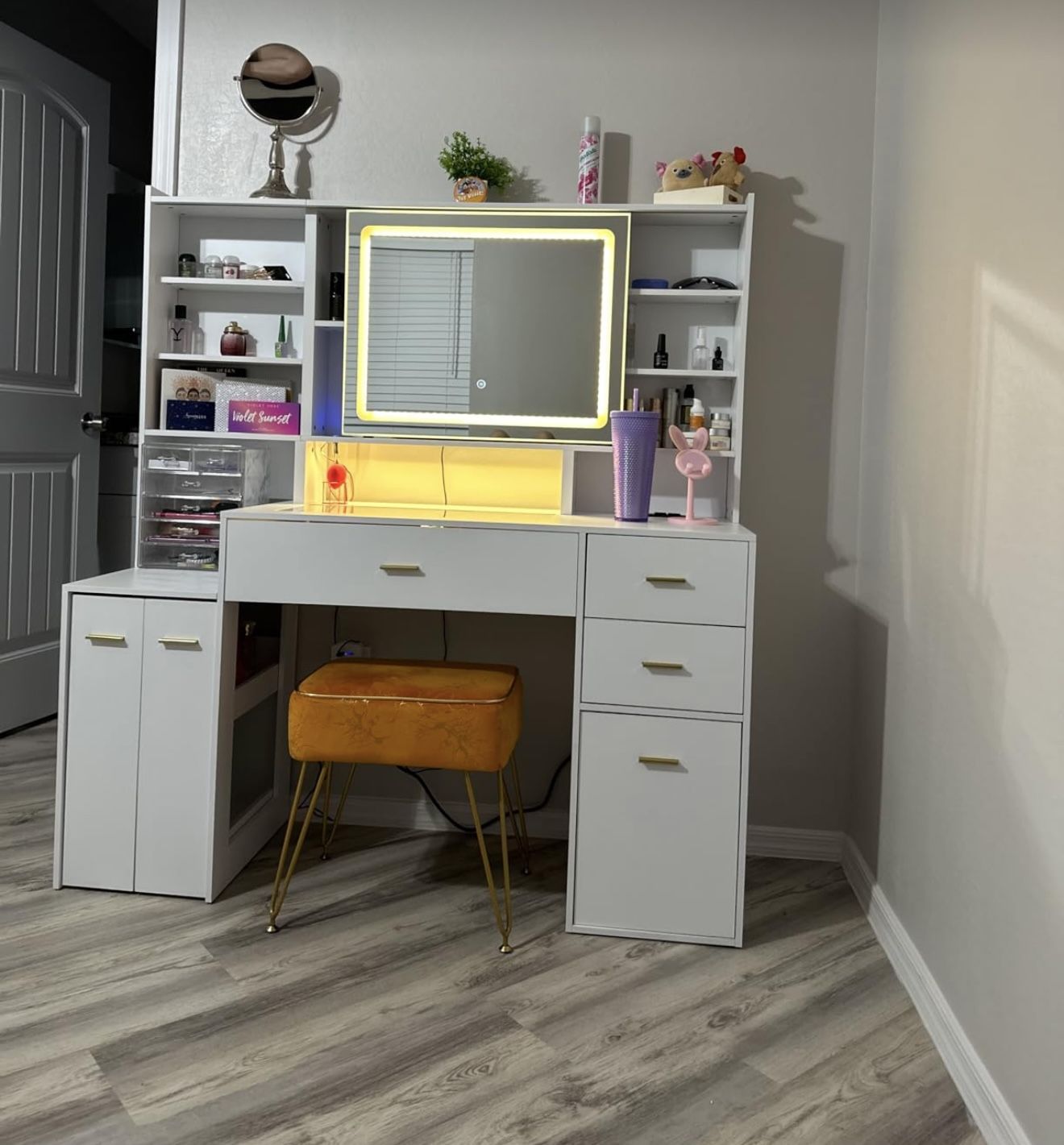 Glass Top Vanity & Under-Counter Light】The tempered clear glass tabletop vanity can clearly display the items stored in the drawer, no longer need to