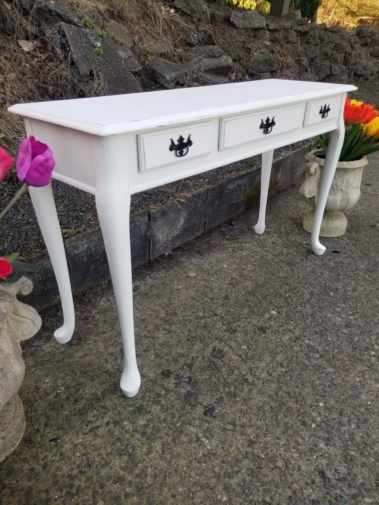 Solid Wood Console/ Buffet Table 