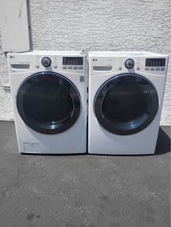 LG washer and electric 220v dryer excellent working condition in
